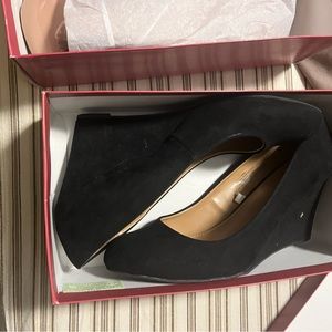 Suede black round toe wedge size 11 lMerona Target  bat and NEW